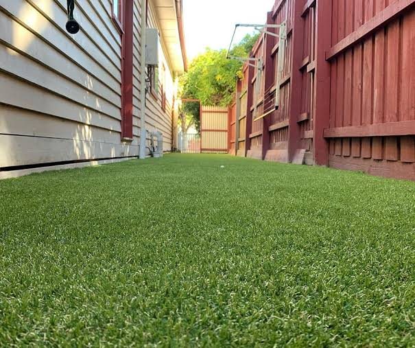 Artificial grass installation photo 11